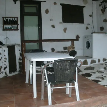 Casa Rural Satorno Apartment